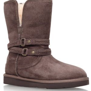 Ugg women’s 10